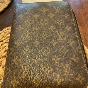 Louis Vuitton monogram large zip agenda organizer